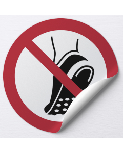 Autocollant Chaussures à picots métalliques interdites
