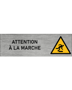 Plaque de porte Attention à la marche